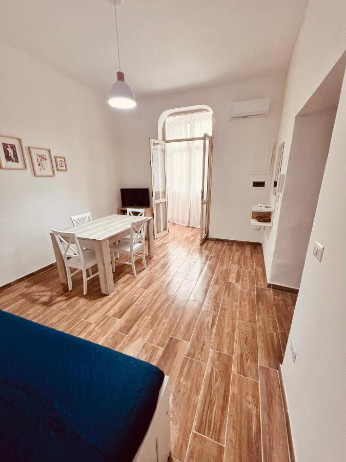 Civico 81 Apartment Napoli Exterior foto